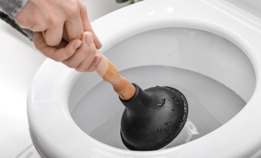 How to Unclog a Toilet